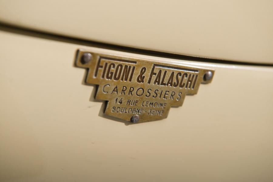 Детали экстерьера Delahaye 135 M Cabriolet par Figoni & Falaschi 1937 года  (фото 32 из 40)
